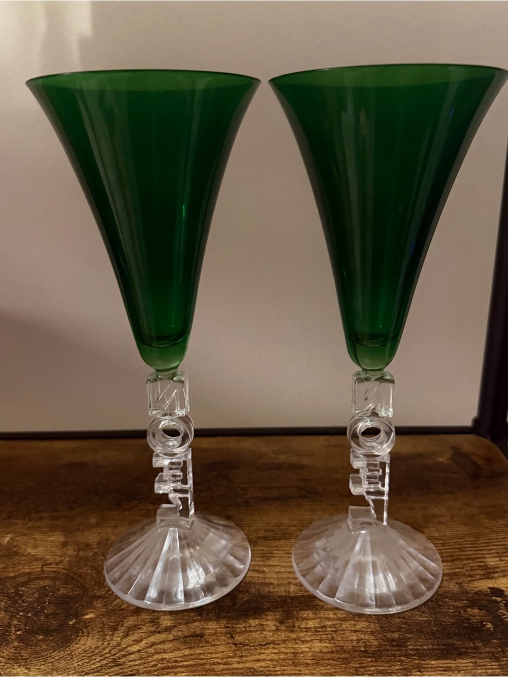 Cristal D'Arques French Lead Crystal Set Of 2 Green NOEL Champagne Glasses